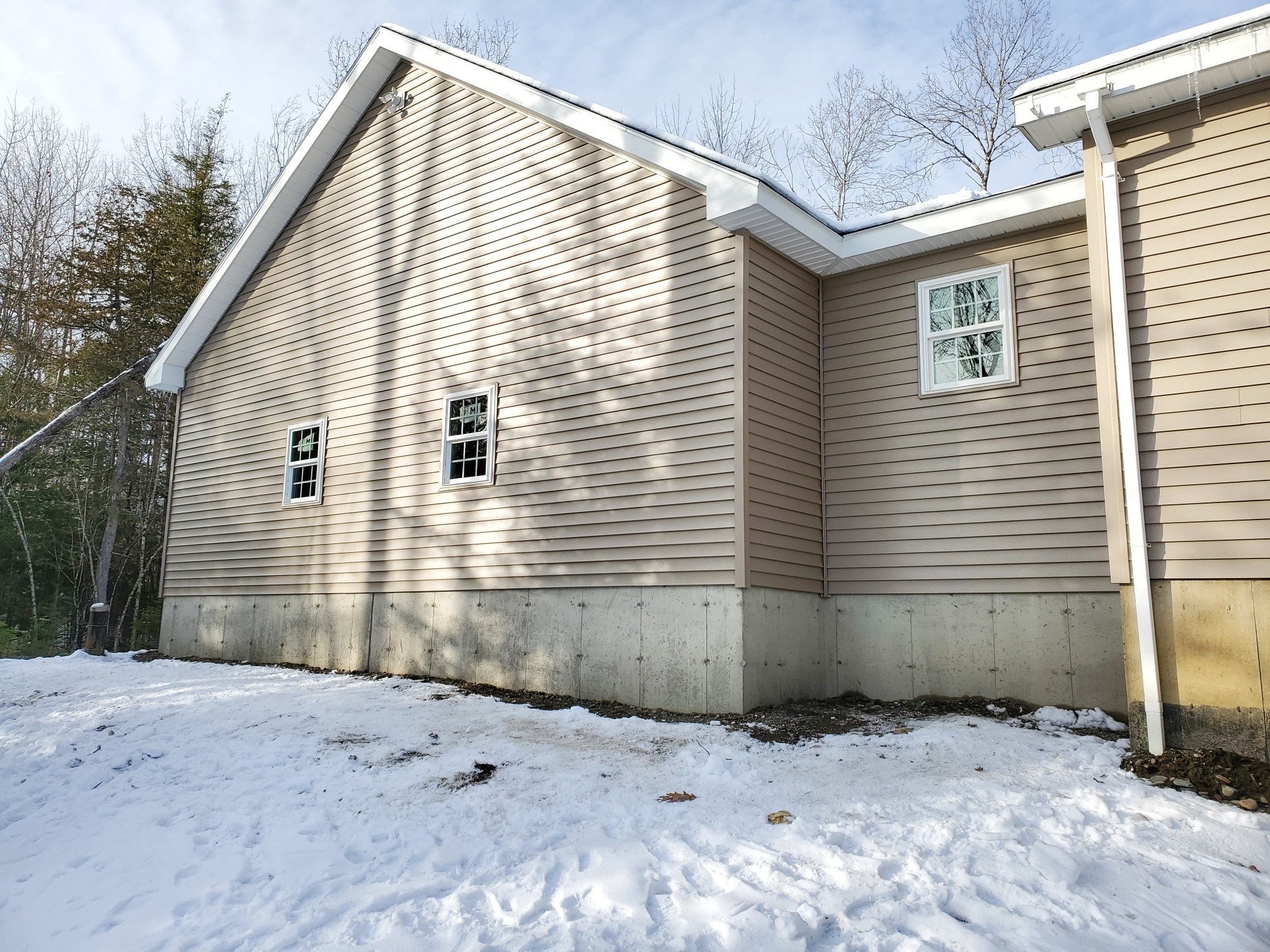 https://gcrenovationmaine.com/wp-content/uploads/2021/01/130898898_1823427164472590_2255697629403850789_o.jpg