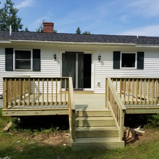 https://gcrenovationmaine.com/wp-content/uploads/2021/01/20180817_142549-540x540.jpg